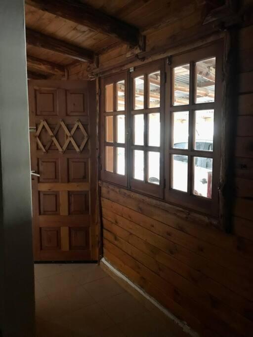 Pequena Casa De Troncos, Detras De Casa Principal No Trabajo Con Tarjeta De Credito Puerto Madryn Exteriér fotografie