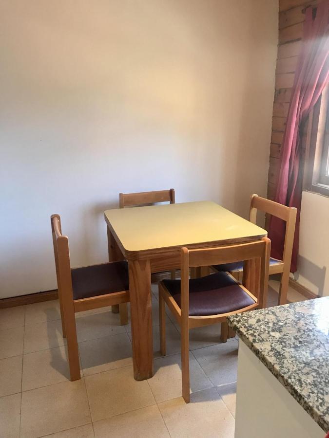 Pequena Casa De Troncos, Detras De Casa Principal No Trabajo Con Tarjeta De Credito Puerto Madryn Exteriér fotografie